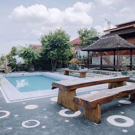 Reddoorz At Villa Bukit Senyum Lombok Kuripan  Exterior foto
